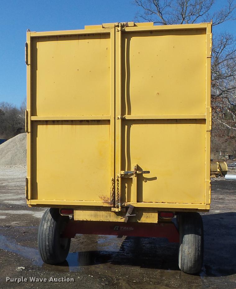 image for item DC7379 2003 shop built leaf collection wagon