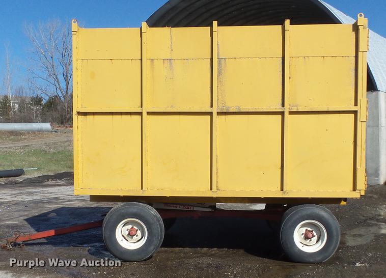image for item DC7379 2003 shop built leaf collection wagon