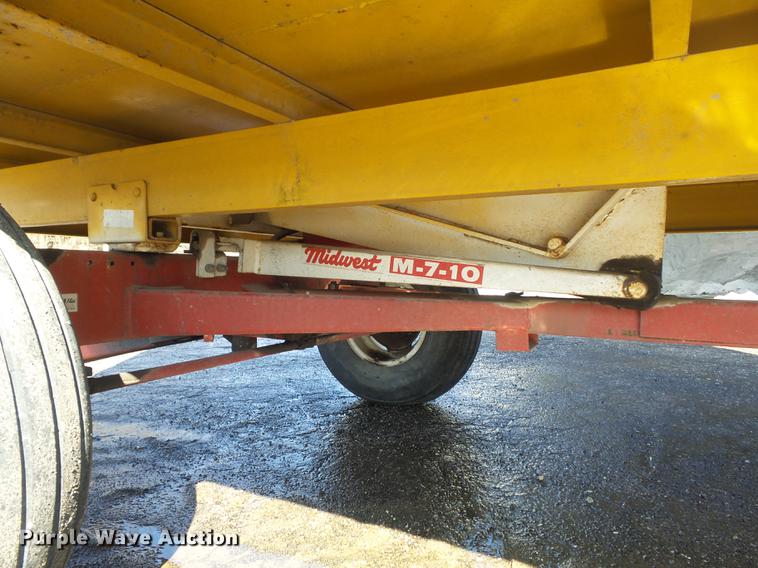 image for item DC7379 2003 shop built leaf collection wagon