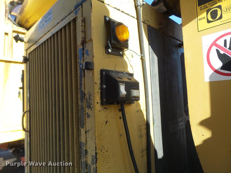 image for item DC7380 2003 Dinkmar CRT leaf vacuum