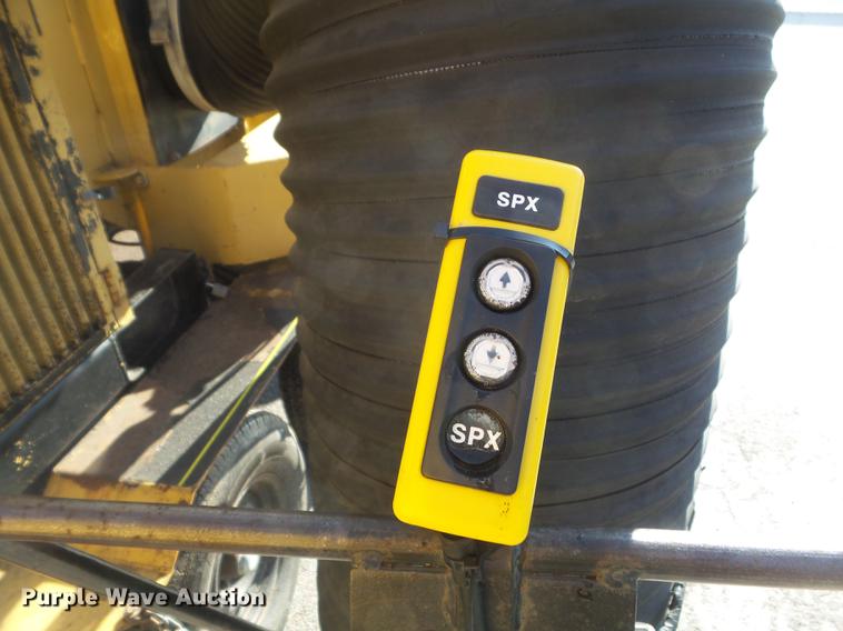 image for item DC7380 2003 Dinkmar CRT leaf vacuum