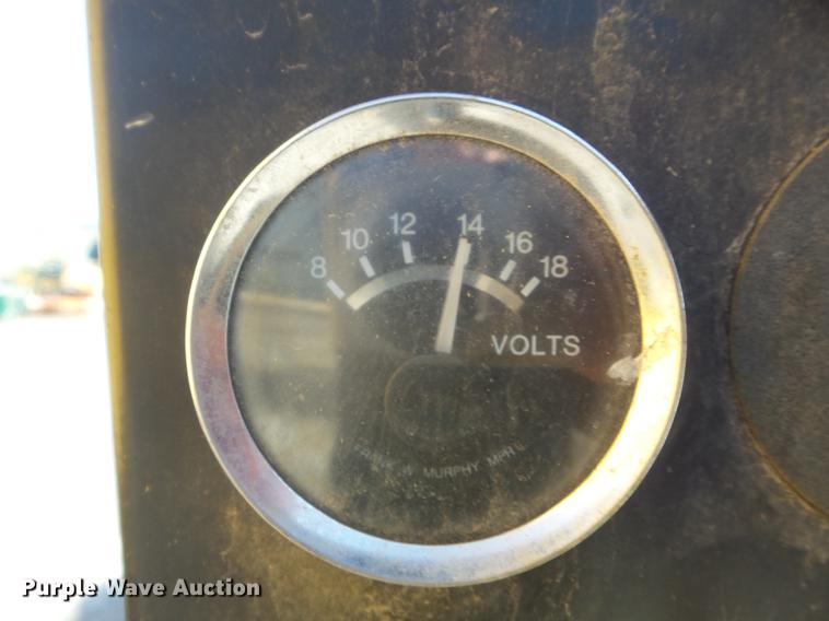 image for item DC7380 2003 Dinkmar CRT leaf vacuum