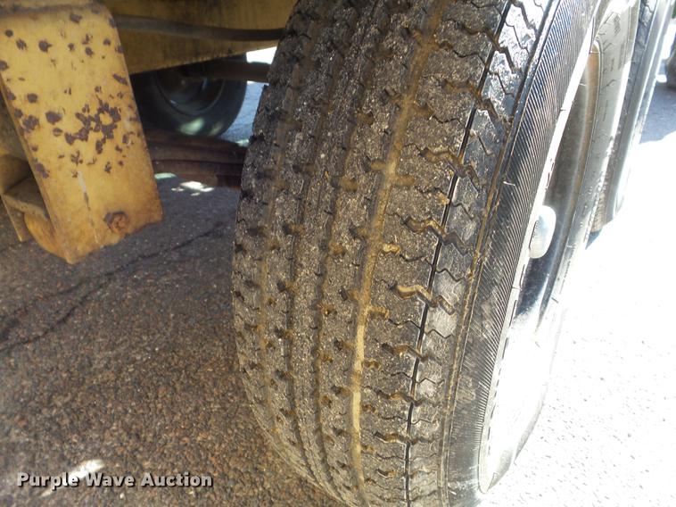 image for item DC7380 2003 Dinkmar CRT leaf vacuum