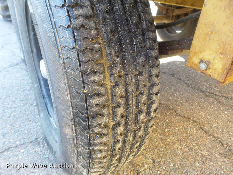 image for item DC7380 2003 Dinkmar CRT leaf vacuum