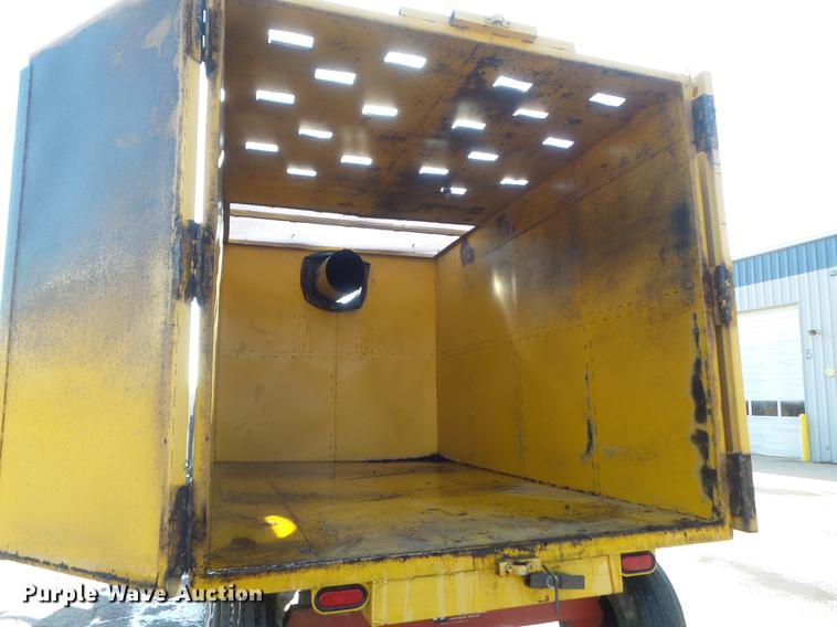 image for item DC7380 2003 Dinkmar CRT leaf vacuum