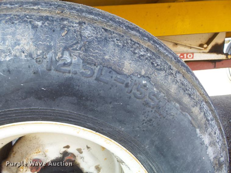 image for item DC7380 2003 Dinkmar CRT leaf vacuum