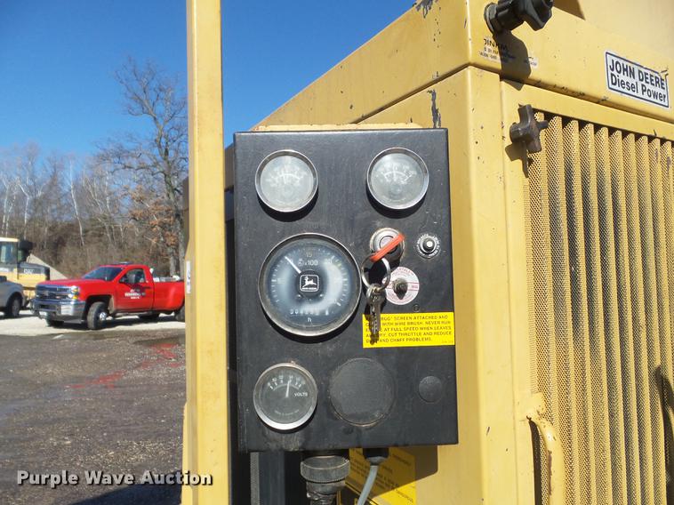 image for item DC7381 2003 Dinkmar CRT leaf vacuum