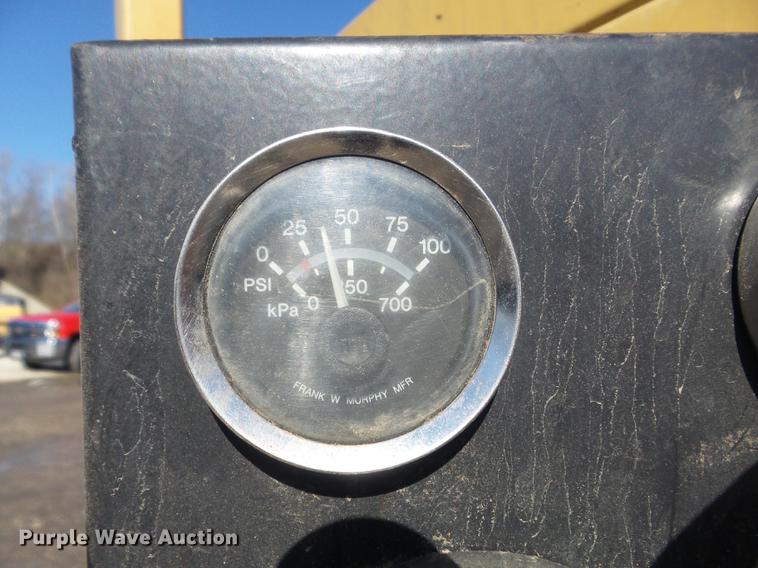 image for item DC7381 2003 Dinkmar CRT leaf vacuum