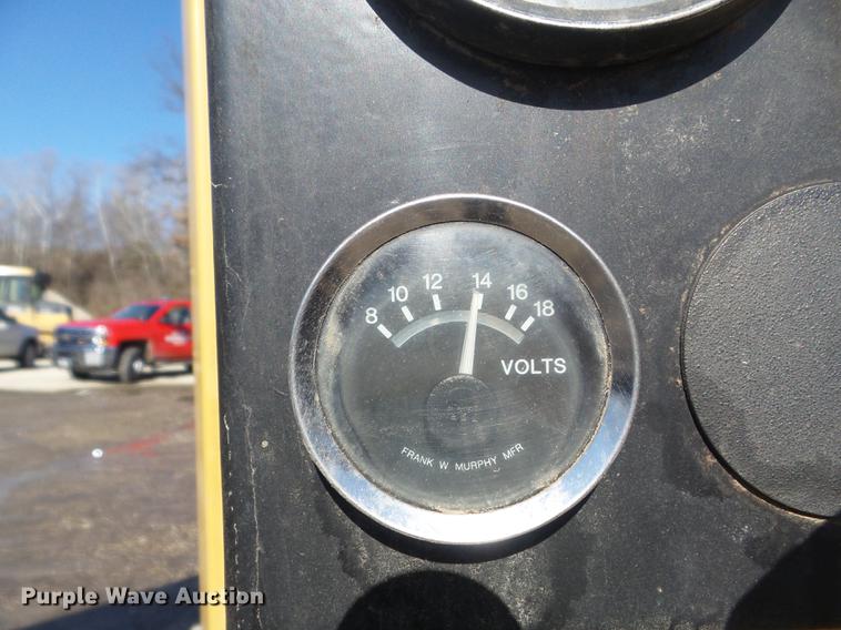 image for item DC7381 2003 Dinkmar CRT leaf vacuum