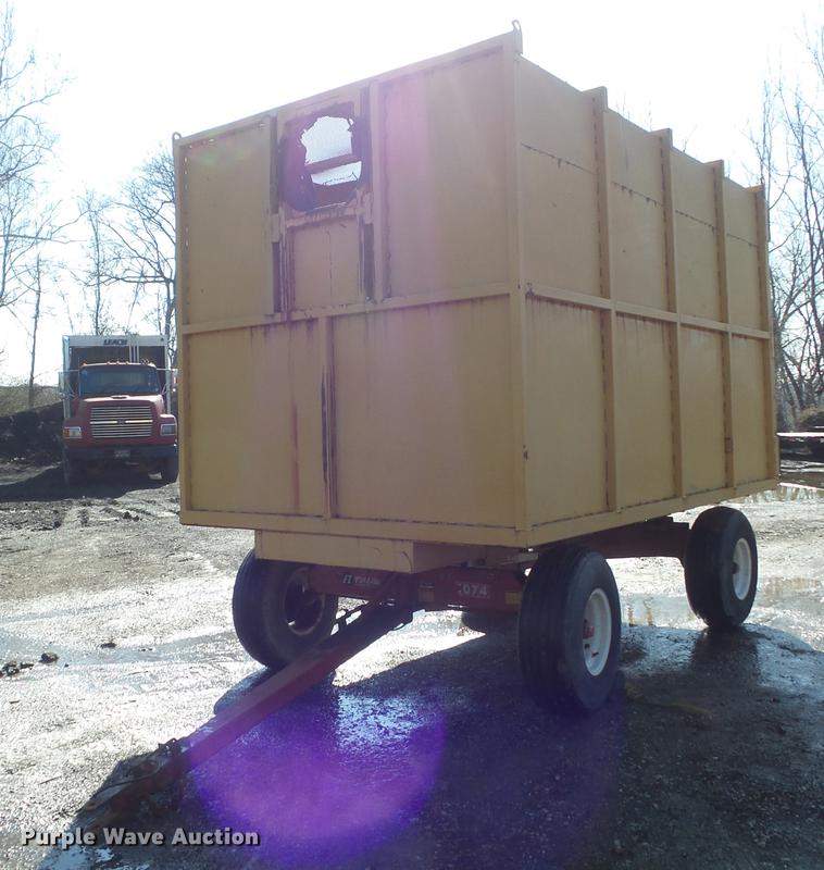 image for item DC7381 2003 Dinkmar CRT leaf vacuum