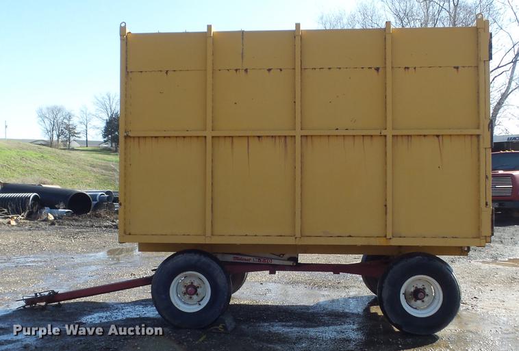 image for item DC7381 2003 Dinkmar CRT leaf vacuum