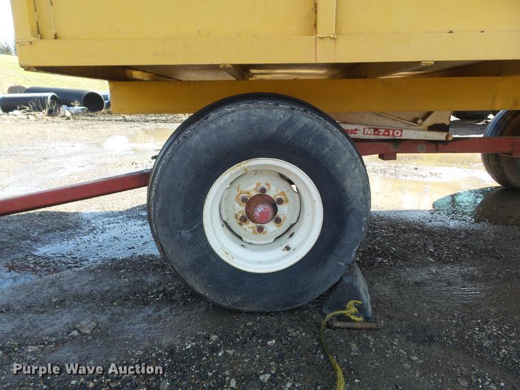 image for item DC7381 2003 Dinkmar CRT leaf vacuum