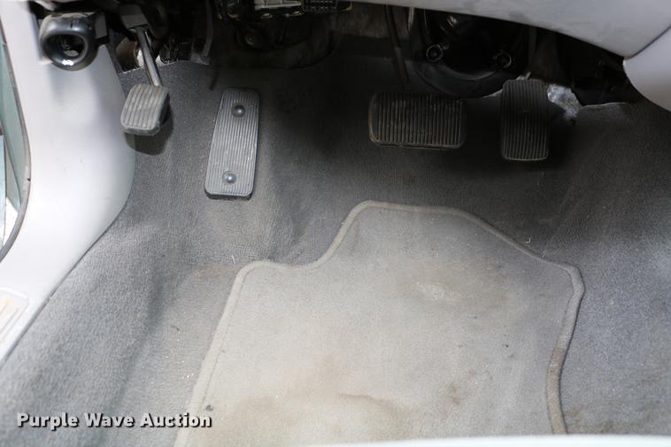 image for item DC7653 2006 Ford Taurus