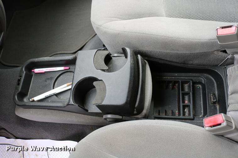 image for item DC7653 2006 Ford Taurus