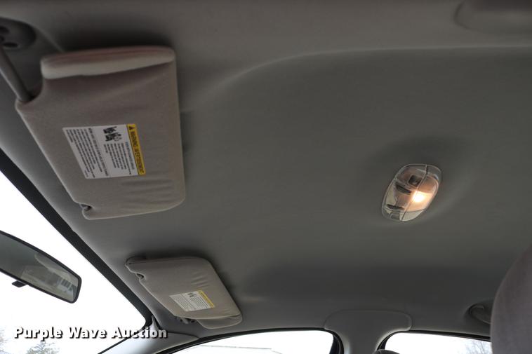 image for item DC7653 2006 Ford Taurus