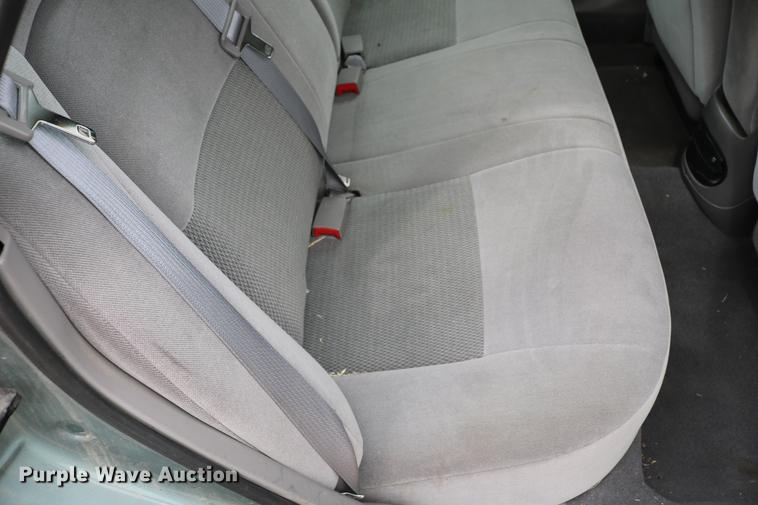 image for item DC7653 2006 Ford Taurus