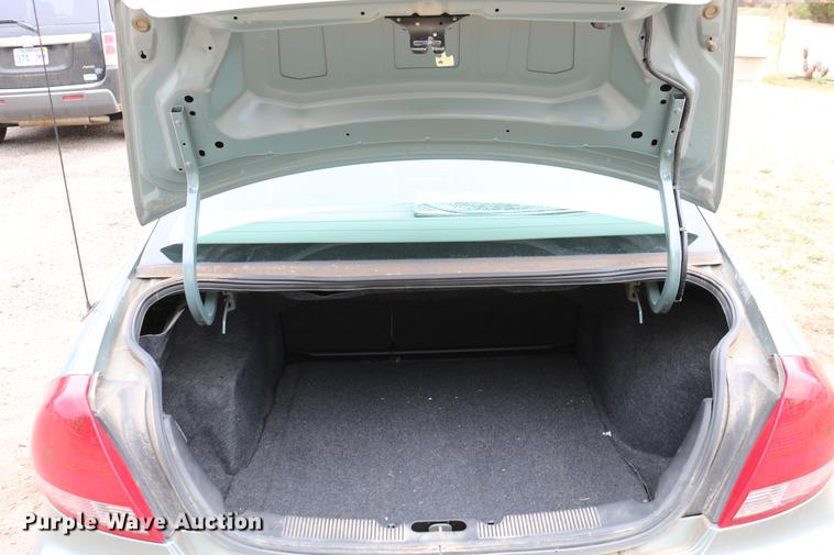 image for item DC7653 2006 Ford Taurus