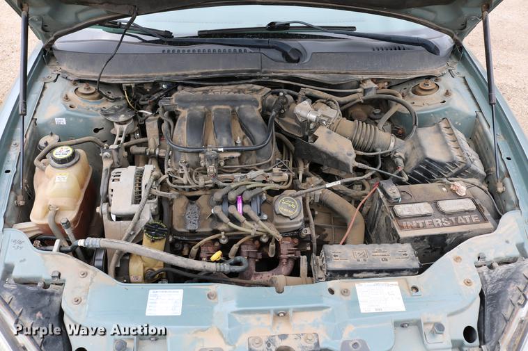 image for item DC7653 2006 Ford Taurus