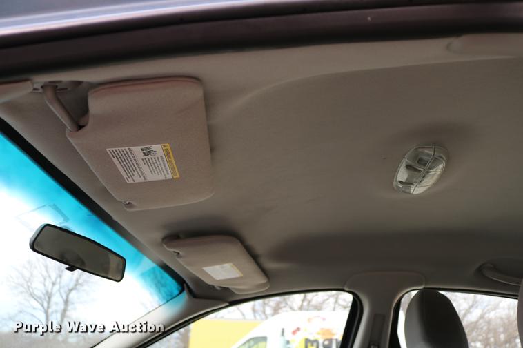 image for item DC7660 2005 Ford Taurus