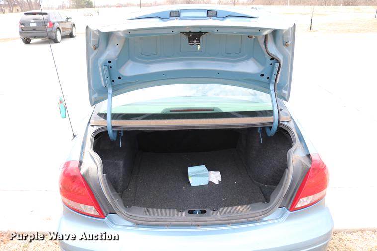 image for item DC7660 2005 Ford Taurus