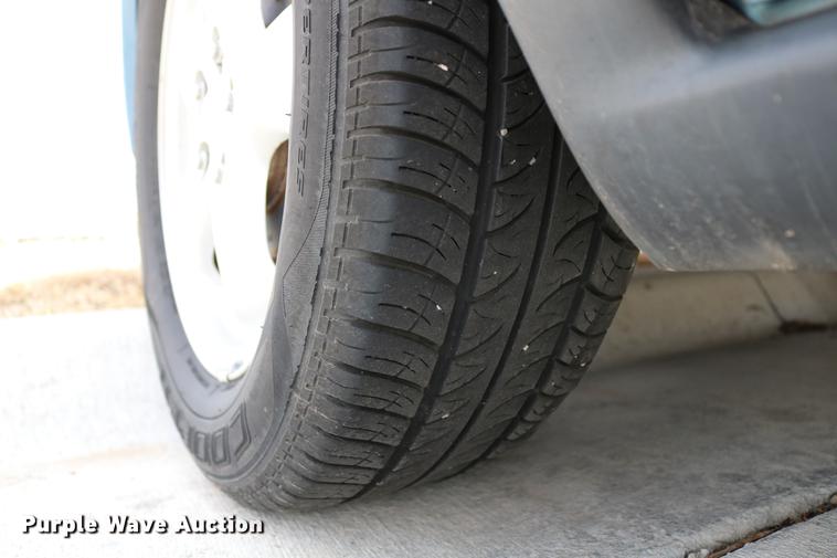 image for item DC7660 2005 Ford Taurus