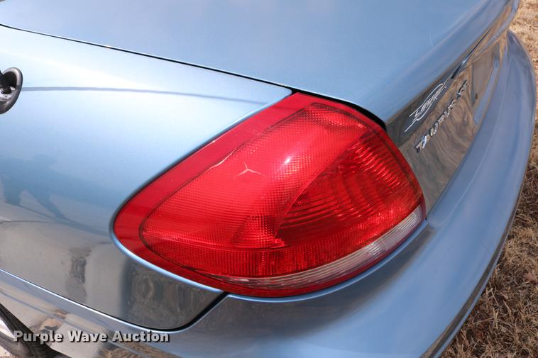 image for item DC7660 2005 Ford Taurus