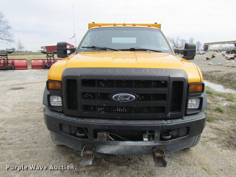 image for item DD7426 2008 Ford F550 Crew Cab dump truck
