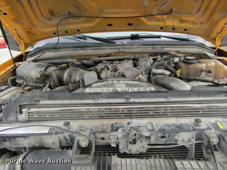 image for item DD7426 2008 Ford F550 Crew Cab dump truck