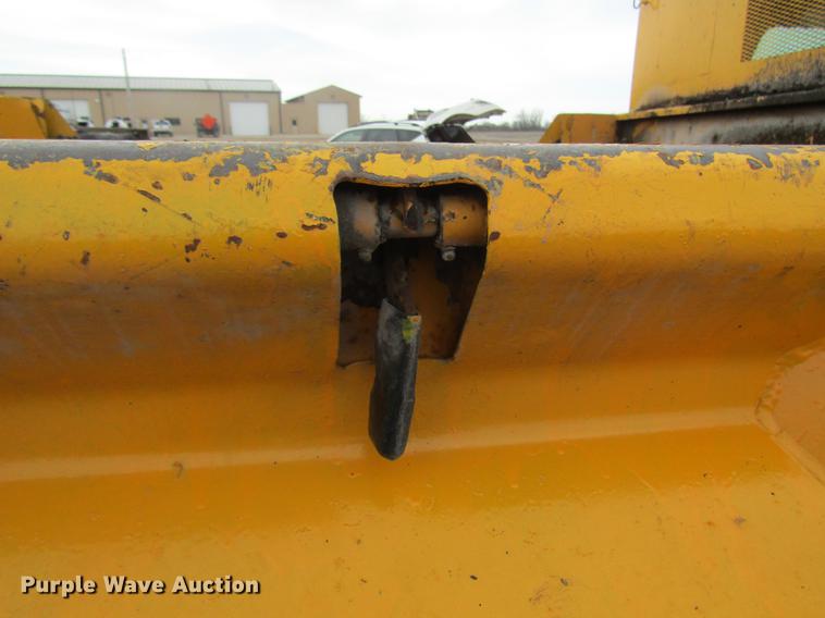 image for item DD7426 2008 Ford F550 Crew Cab dump truck