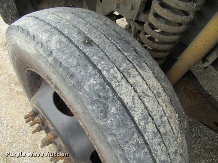 image for item DD7426 2008 Ford F550 Crew Cab dump truck