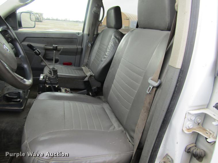 image for item DD7427 2009 Dodge Ram 5500 Quad Cab dump truck