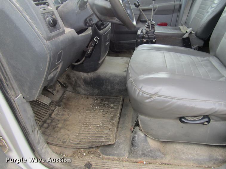 image for item DD7427 2009 Dodge Ram 5500 Quad Cab dump truck