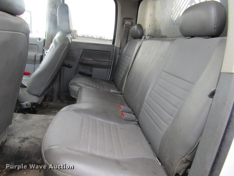 image for item DD7427 2009 Dodge Ram 5500 Quad Cab dump truck