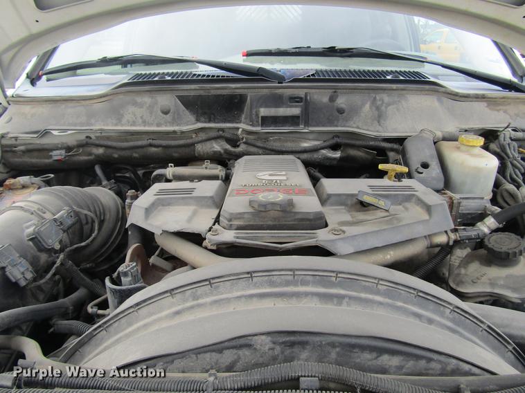 image for item DD7427 2009 Dodge Ram 5500 Quad Cab dump truck