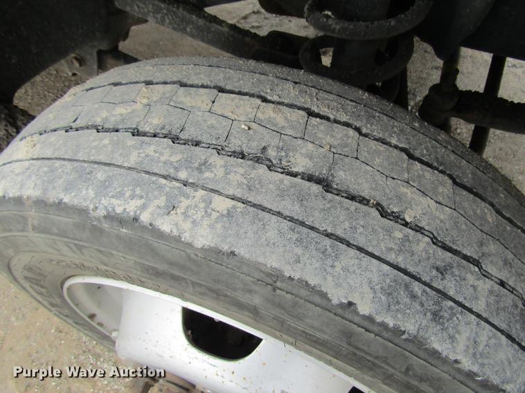 image for item DD7427 2009 Dodge Ram 5500 Quad Cab dump truck