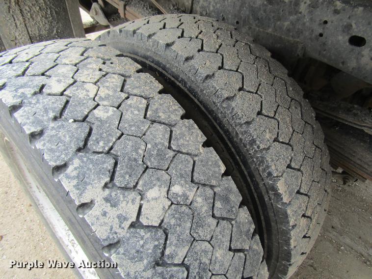 image for item DD7427 2009 Dodge Ram 5500 Quad Cab dump truck