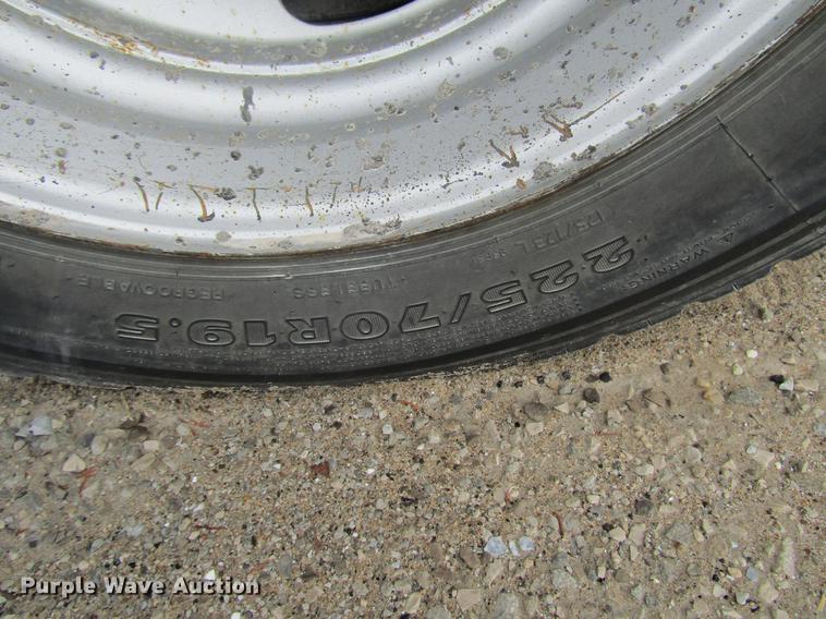 image for item DD7427 2009 Dodge Ram 5500 Quad Cab dump truck