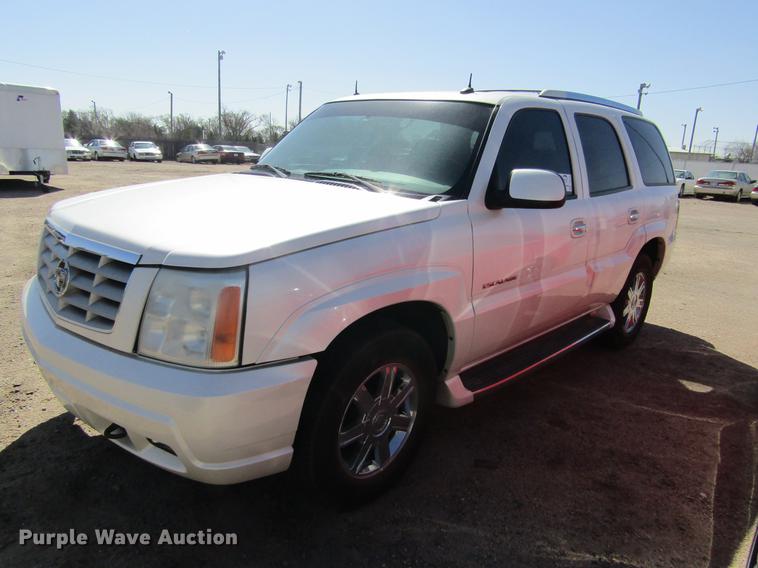 image for item DE6700 2002 Cadillac Escalade SUV