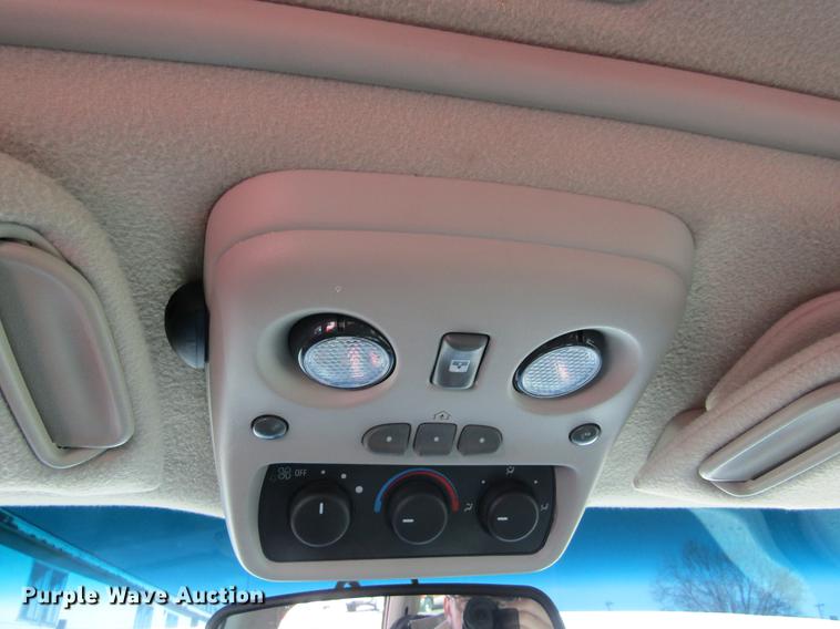 image for item DE6700 2002 Cadillac Escalade SUV