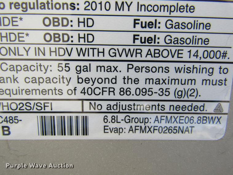 image for item DE6701 2010 Ford Econoline E450 shuttle bus