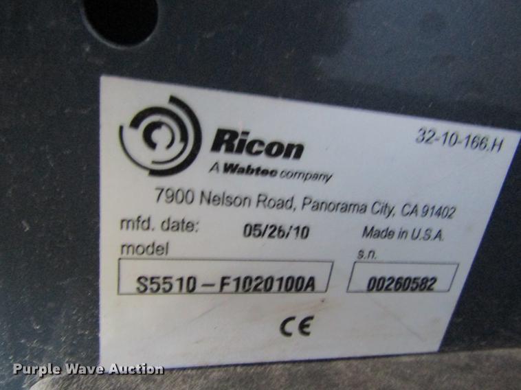 image for item DE6701 2010 Ford Econoline E450 shuttle bus