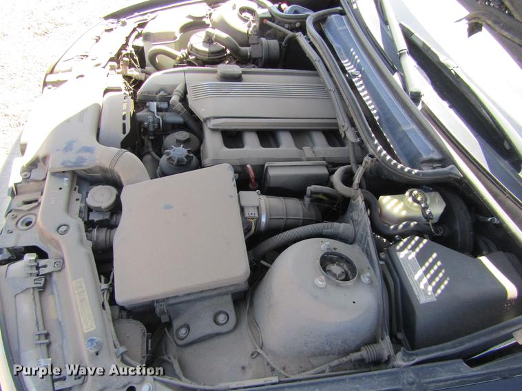 image for item DE6703 2004 BMW 325Ci