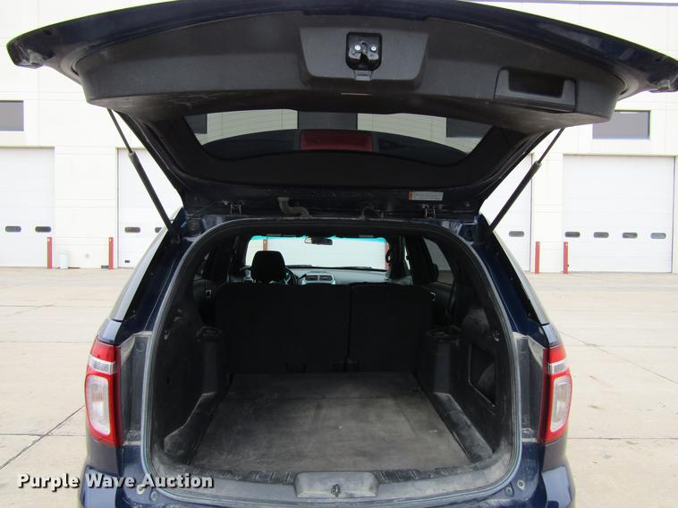 image for item DF3752 2013 Ford Explorer Police Interceptor SUV