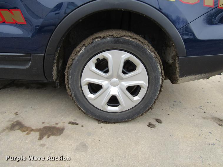 image for item DF3752 2013 Ford Explorer Police Interceptor SUV