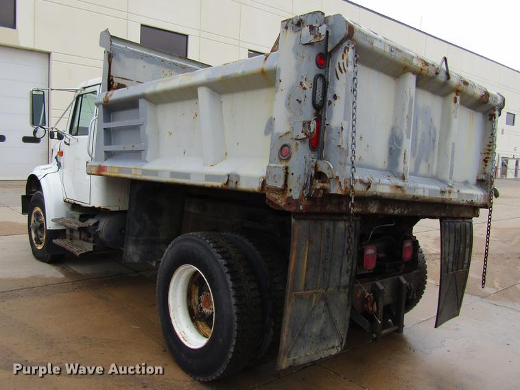 image for item DF3755 1991 International 4900 dump truck