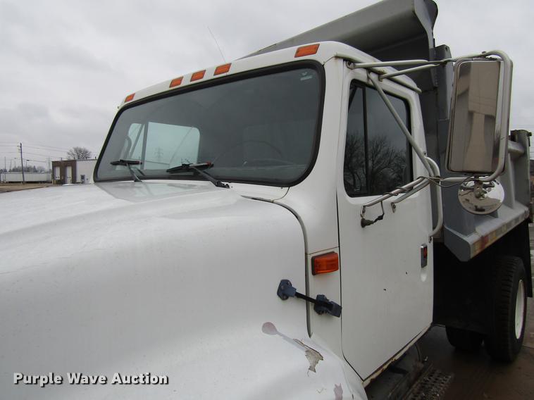 image for item DF3755 1991 International 4900 dump truck