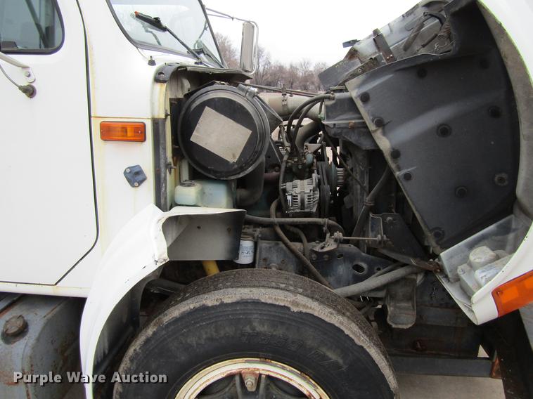 image for item DF3755 1991 International 4900 dump truck