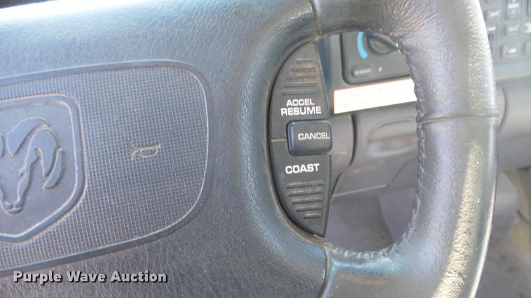 image for item DR9535 1998 Dodge Ram 1500 Club Cab pickup truck