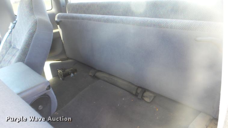 image for item DR9535 1998 Dodge Ram 1500 Club Cab pickup truck