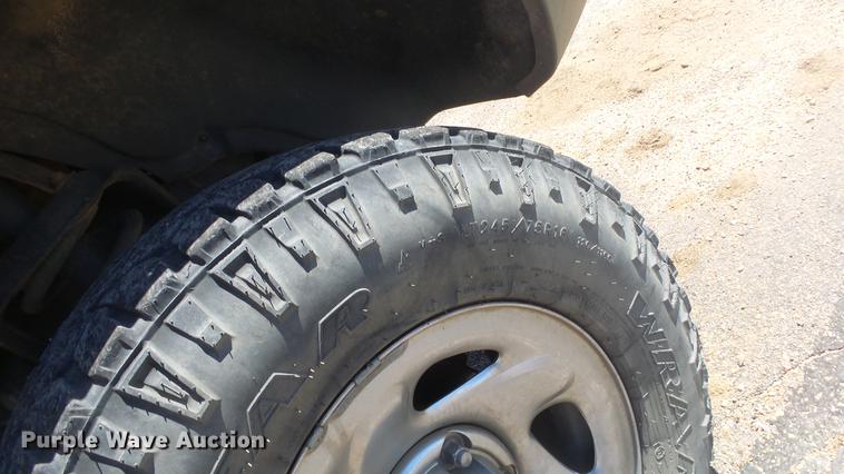 image for item DR9535 1998 Dodge Ram 1500 Club Cab pickup truck